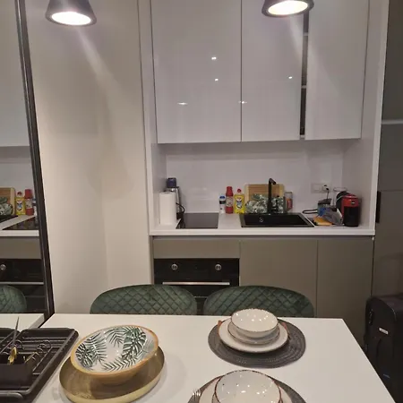 Neu 2025 Sol Mar Boutique Modernes Luxury Living * Slantchev Briag