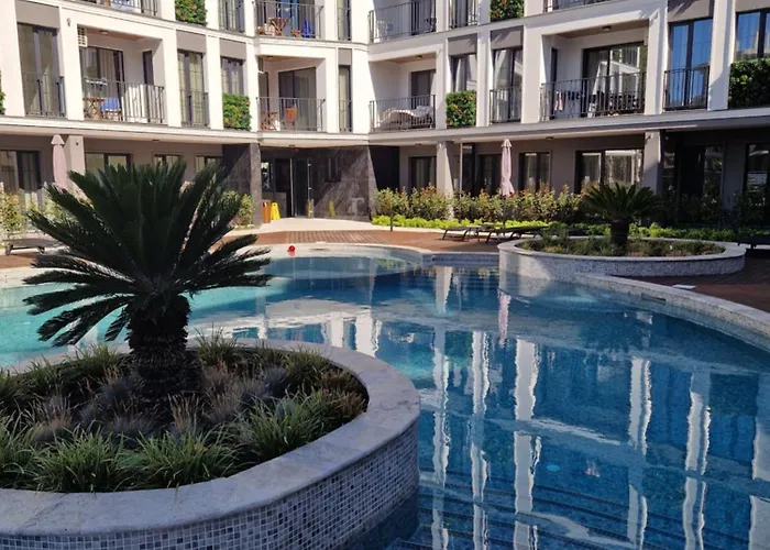 Neu 2025 Emila Romana Boutique- Modernes Luxury Living شقة ساني بيتش