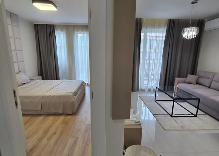 شقة Neu 2025 Emila Romana Boutique- Modernes Luxury Living ساني بيتش