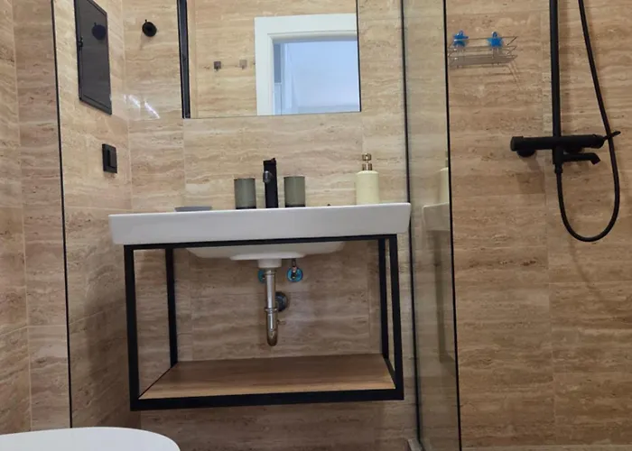 شقة Neu 2025 Emila Romana Boutique- Modernes Luxury Living