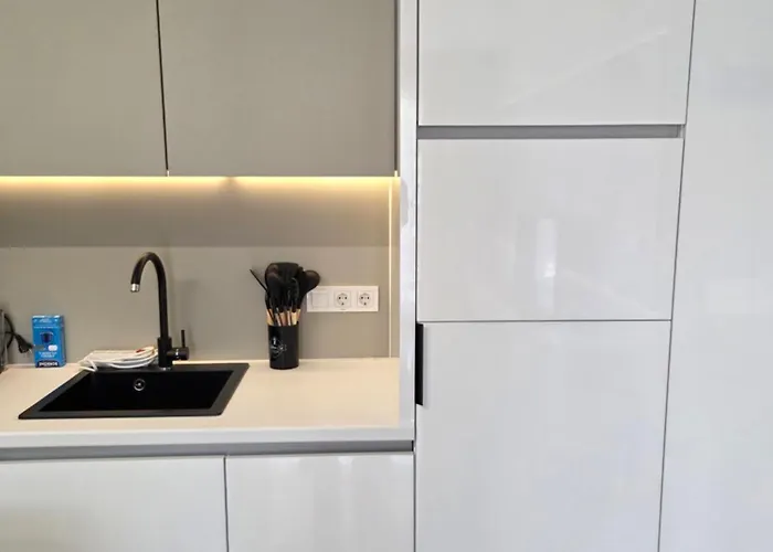 Neu 2025 Emila Romana Boutique- Modernes Luxury Living Апартамент Слънчев бряг