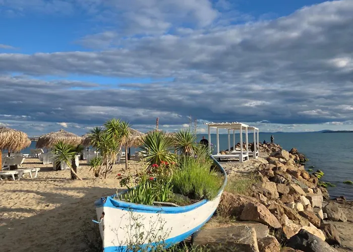 Neu 2025 Emila Romana Boutique- Modernes Luxury Living * Слънчев бряг